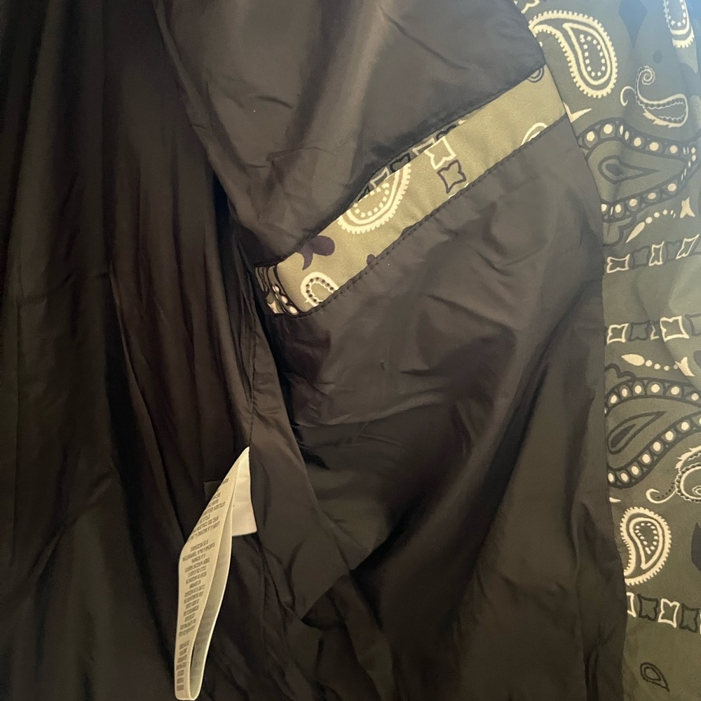 Levi's Black And White Patterned Jacket Bomber - image 4